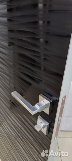 Двери дизайнерские loft HI-tech