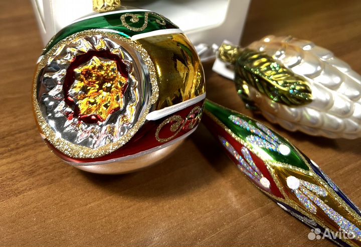 Елочные игрушки