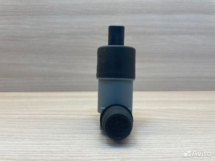 Насос стеклоомывателя Renault Logan