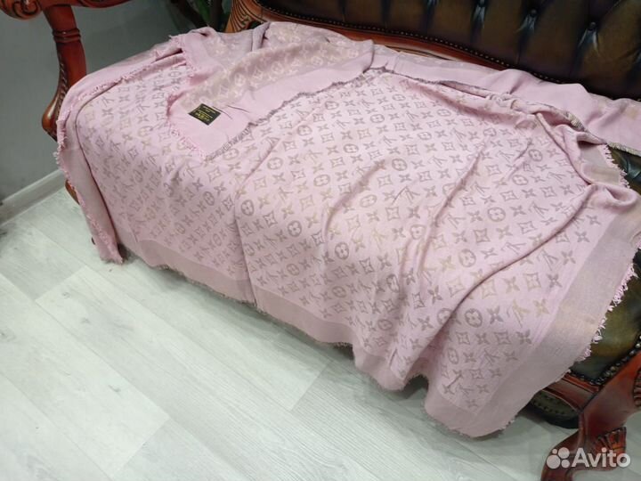 Платок шаль теплый 135см шерсть/шелк италия