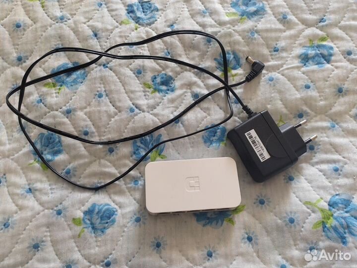 Неуправляемый коммутатор D-Link DES-1005A