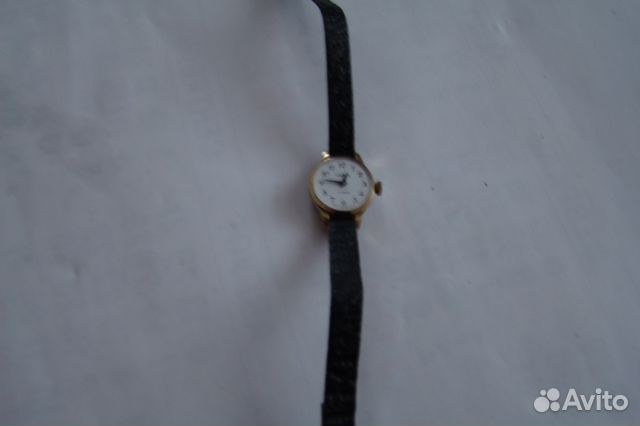 Женские часики