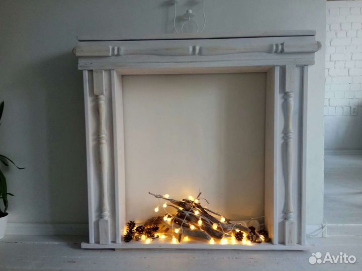 Камин декоративный