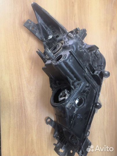 Фара правая Mazda 3 BM 13-16