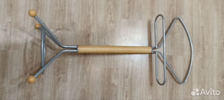 Вешалка для одежды напольная