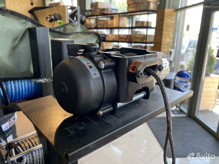 Лебедка Warn XT17