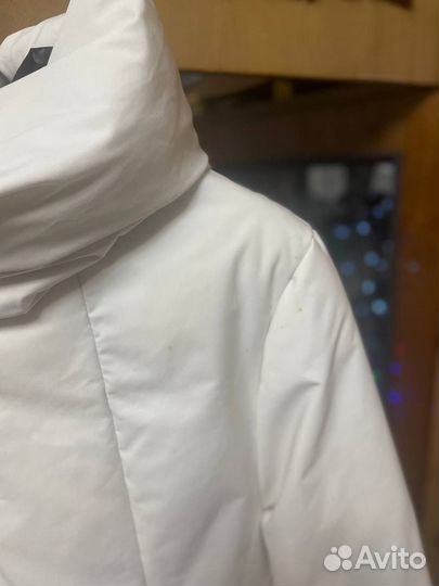 Пуховик женский 48 50 белый