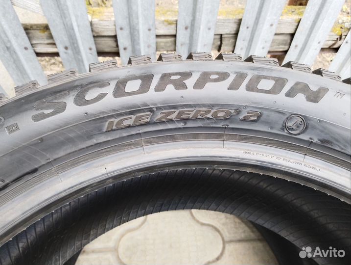 Pirelli Scorpion Ice Zero 2 315/40 R21 115H