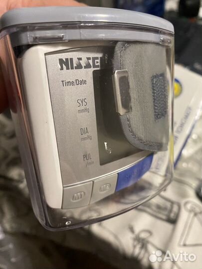 Тонометр на запястье