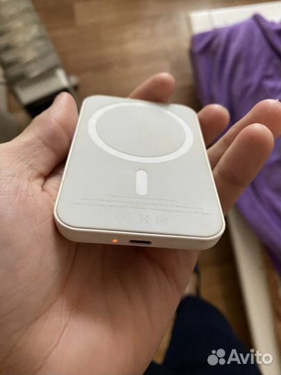 Беспроводная зарядка для iPhone / apple