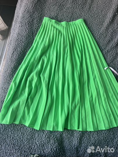 Юбка stradivarius зеленая плиссе S