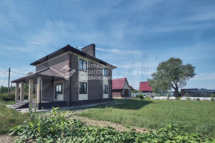 Дом 231,5 м² на участке 15 сот.