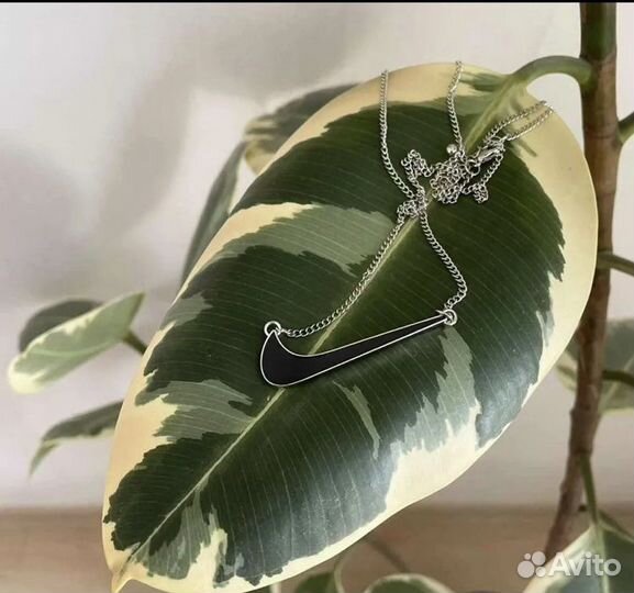 Nike подвеска