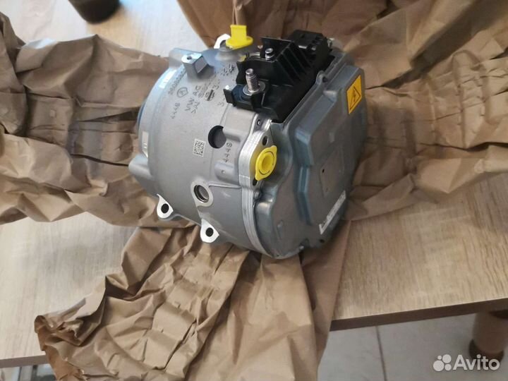 Стартер гениратора на Q8