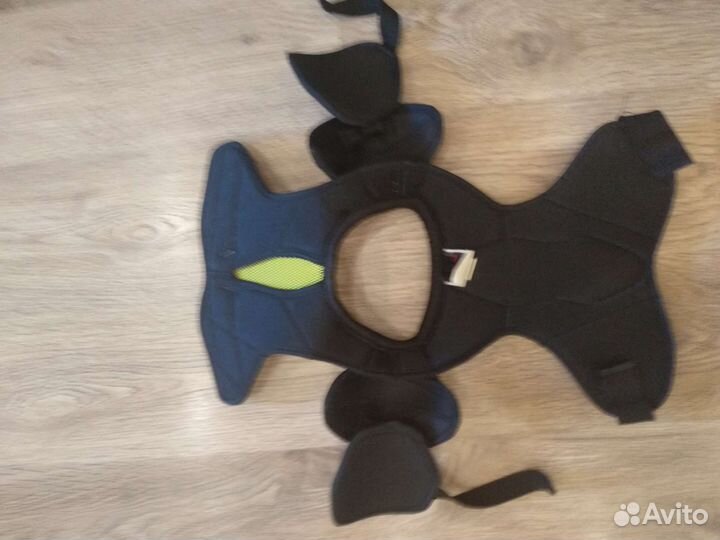 Детский хоккейный нагрудник