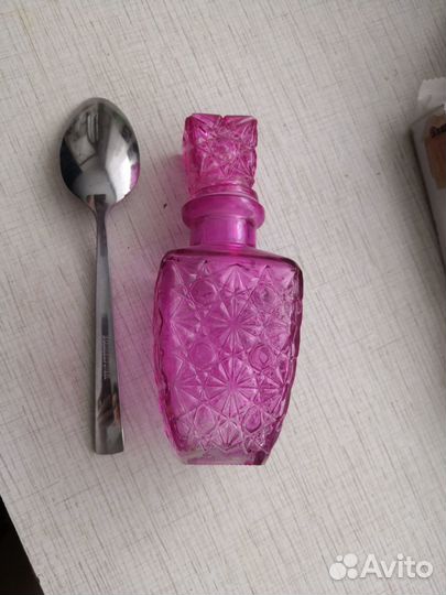 Розовый графин