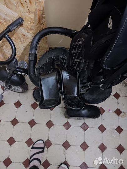 Детский трехколесный велосипед bentley