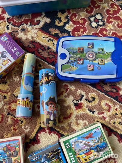 Игрушки пакетом: пазлы,конструктор. Развивающие