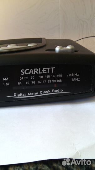 Часы электронные с приёмником Scarlett