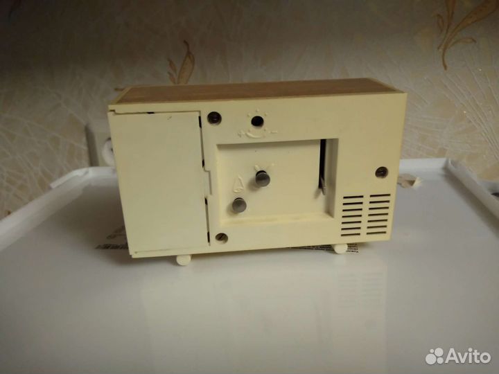 Настольные часы