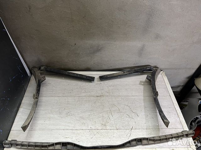 Кронштейн заднего бампера Пассат Б5