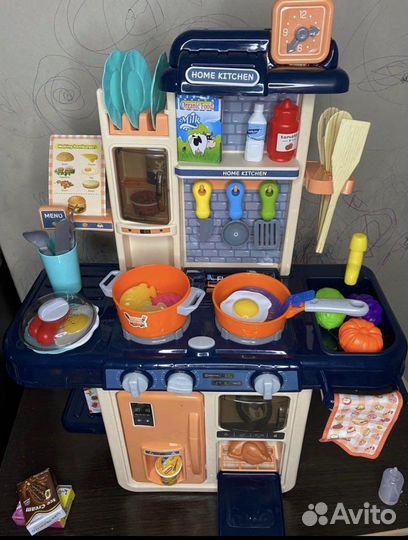 Кухня детская новая с паром