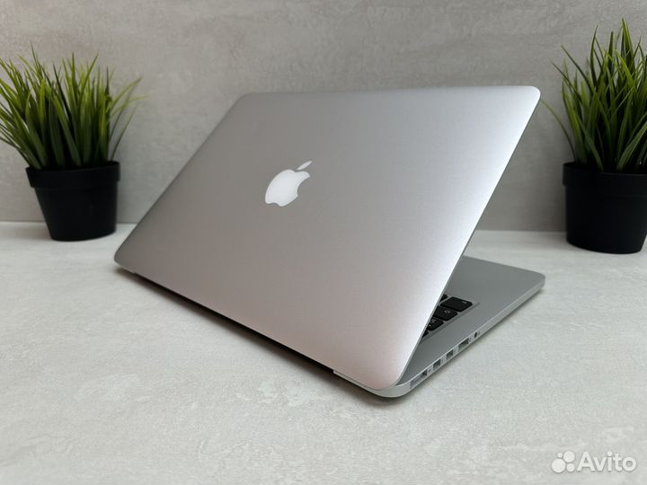 MacBook Pro 13