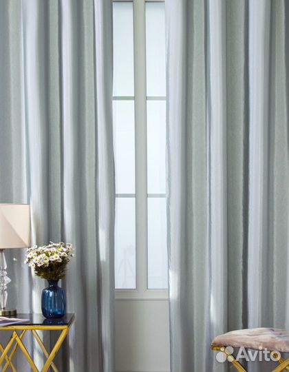 Готовые шторы новые 2 шт, с подхватами