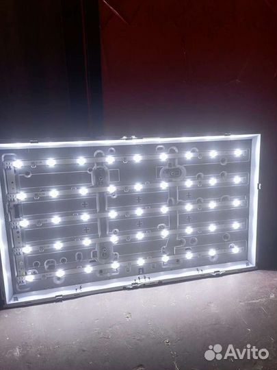 Запчасти от телевизора Samsung ue32f5300ak