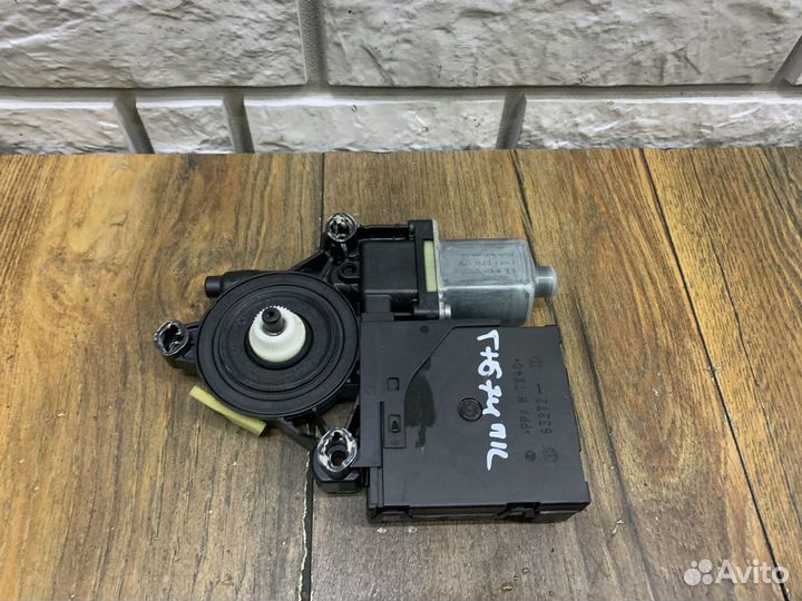 Volkswagen Golf Plus Моторчик стеклоподъемника