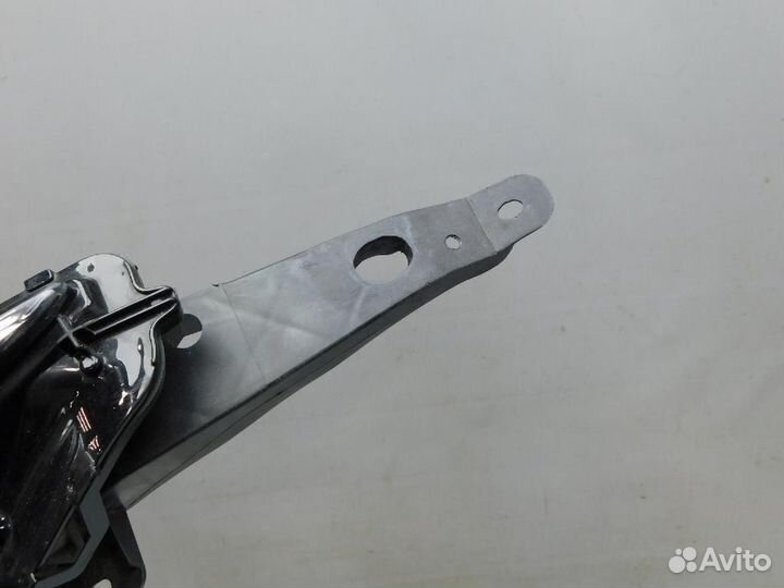 Фара дневного света правая (дхо) Lexus LX570