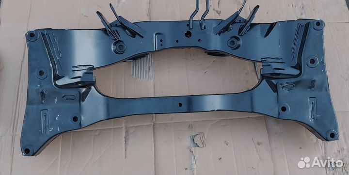 Балка задняя (подрамник) Mitsubishi Outlander 1