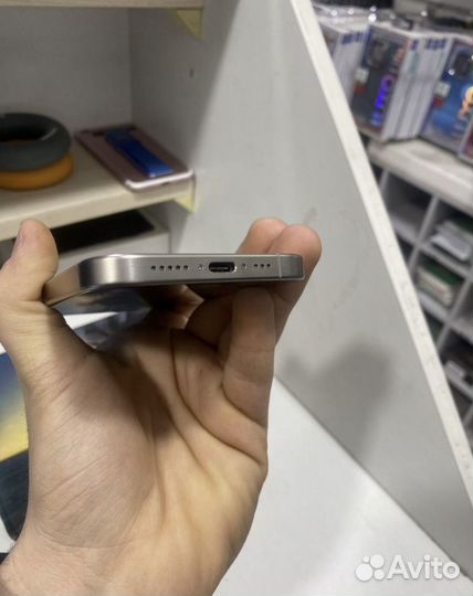 iPhone 15 Pro, 128 ГБ