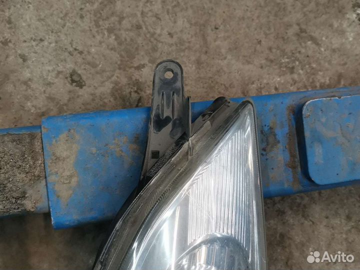 Фара левая Toyota wish XE10