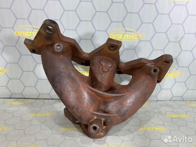 Коллектор выпускной правый Opel Antara Z32SE 2009