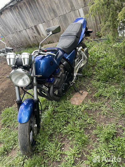 Yamaha XJR 400
