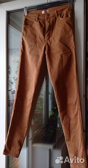 Джинсы женские Kontatto 44 размер Италия