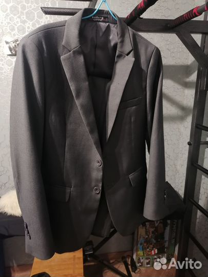 Костюм тройка для мальчика 140