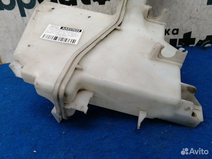 Бачок омывателя верхняя часть 3C8 955 453 D