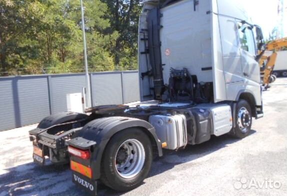 Разбираем европейский грузовик Volvo, FH с 2013