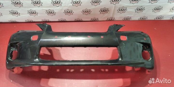 Бампер передний Lexus Ct200