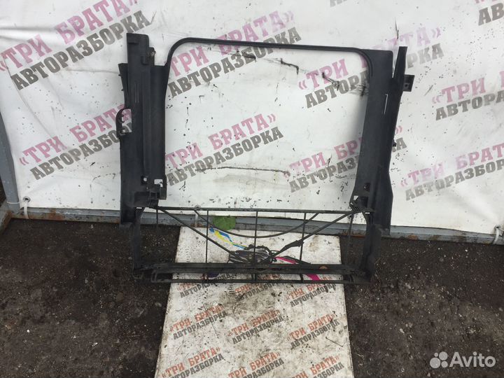 Бмв X5 Пыльник радиатора