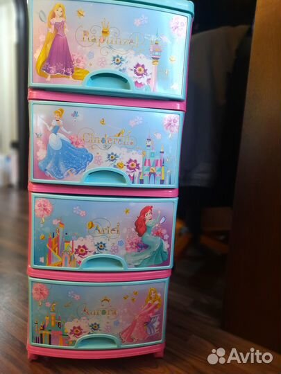 Стеллаж для игрушек пластиковый