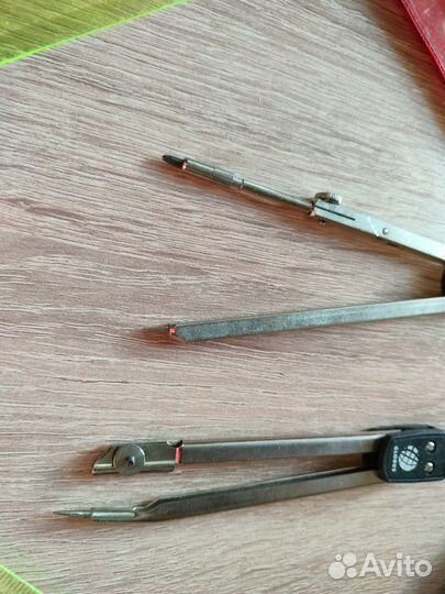 Канцелярия для школы (линейки, циркуль)