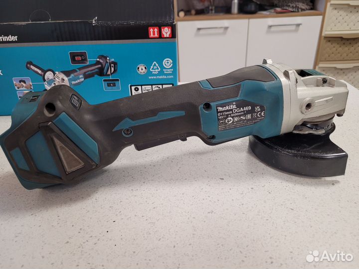 Ушм Makita DGA 469 Z Xlock