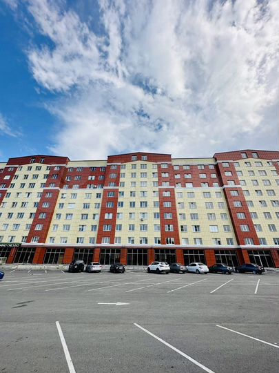 3-к. квартира, 95 м², 9/10 эт.