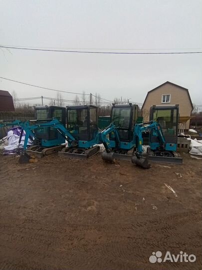 Мини-экскаватор