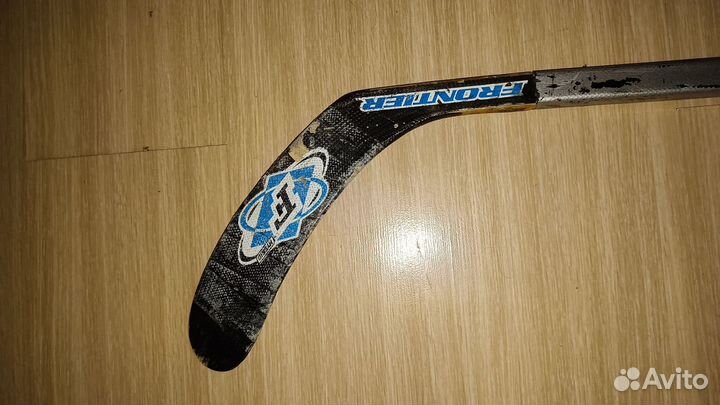 Клюшка хоккейная правый хват взрослая