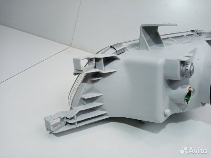 Фара передняя правая Toyota Tercel 1994—1999