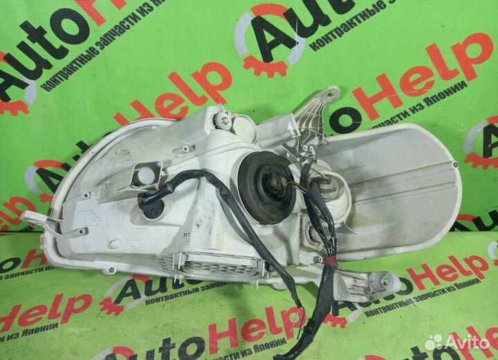 Фара toyota porte NNP15 52128 передняя правая